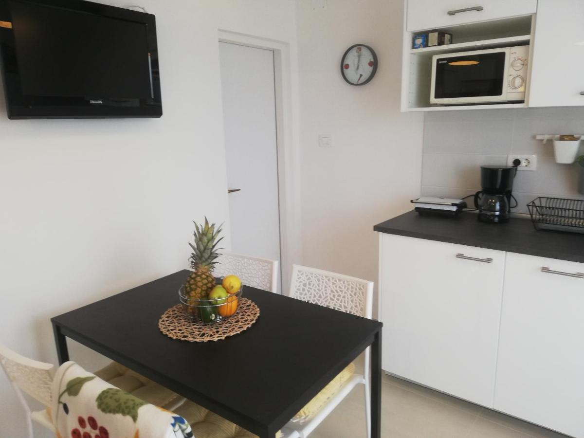 Ferienwohnung ReMi Umag Exterior foto